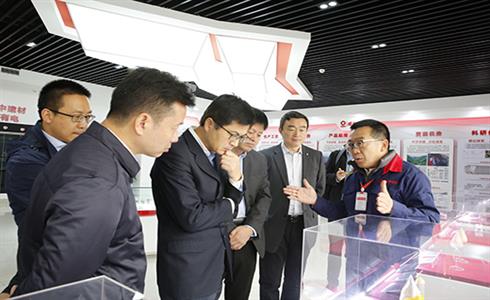 華夏幸福基業(yè)領(lǐng)導(dǎo)到成都中建材調(diào)研