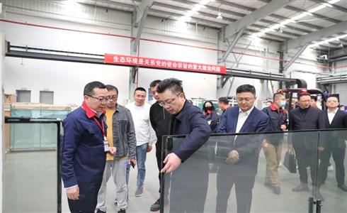 中國(guó)電建重慶工程有限公司領(lǐng)導(dǎo)到成都中建材調(diào)研